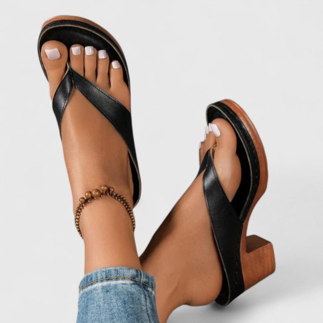 Comfortable women thong sandals chunky heel design breathable everyday summer wear