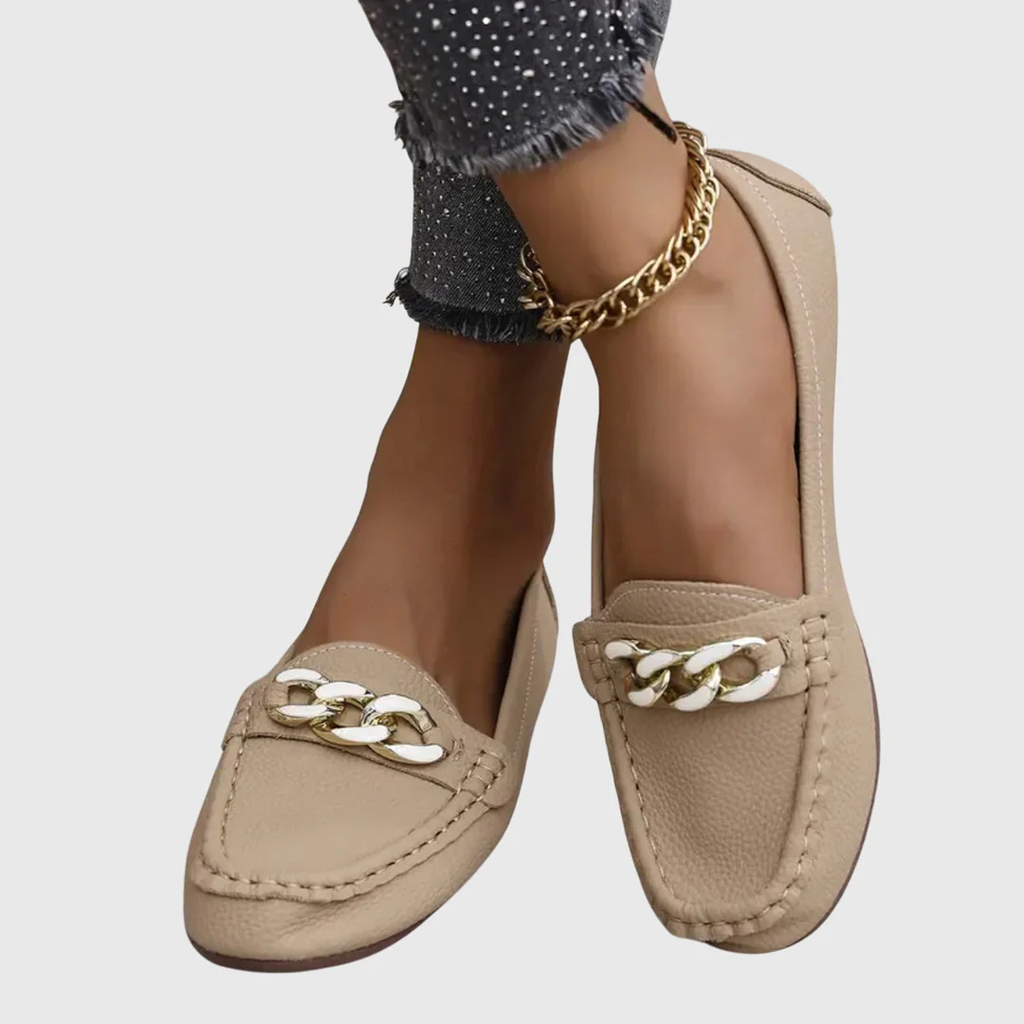 Stylish loafers women slip-on chain detail soft comfortable fit