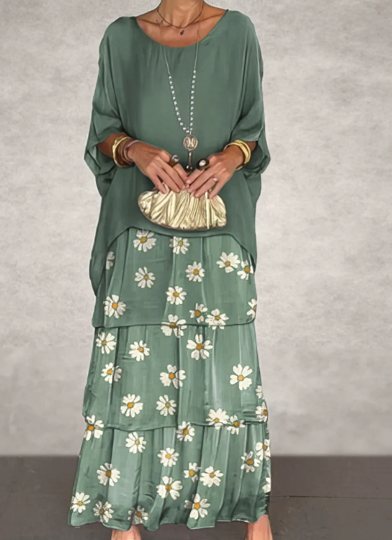 Elegant Maxi Dress, Breathable Comfort with Flattering Flowing Look